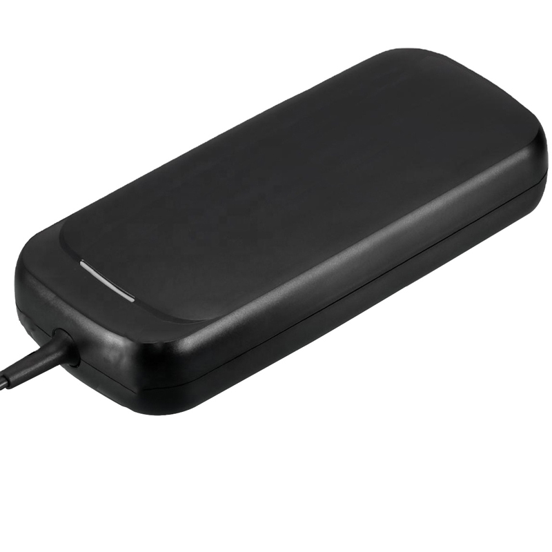 Полнач за батерии од 120 W