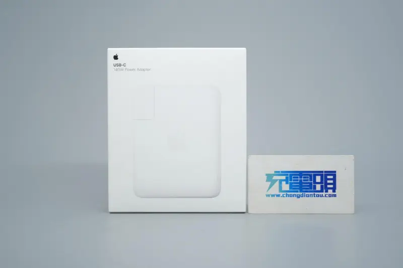 Соборување на новиот брз полнач GaN од 140 W на Apple