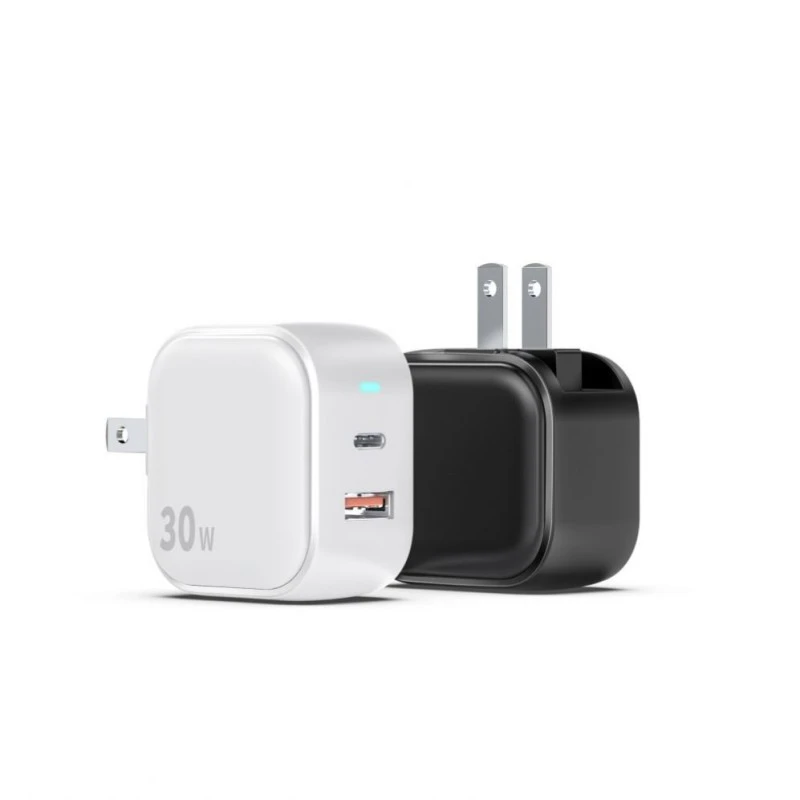 Брз полнач 30WPD со USB-A и USB-C