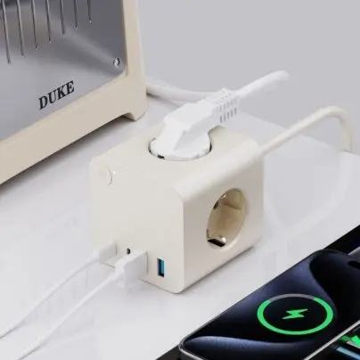 EU Power strip со 25W PD USB 3 AC приклучоци