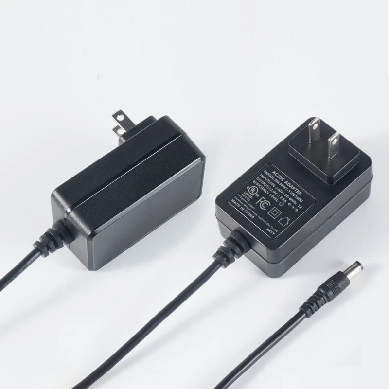 Адаптер за напојување со UL Listed 12V 2.5A 30W за монтирање на ѕид